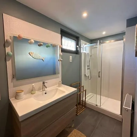Fleurette L Aiguillon Holiday home